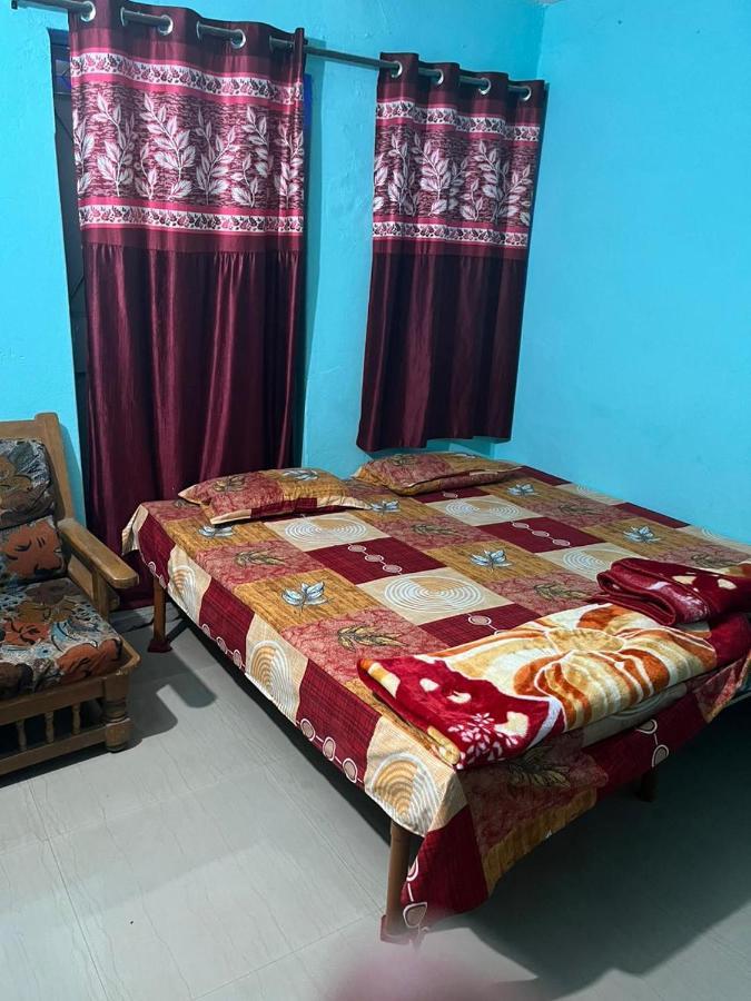 Shri Gamya Guest House Ujjain Bagian luar foto